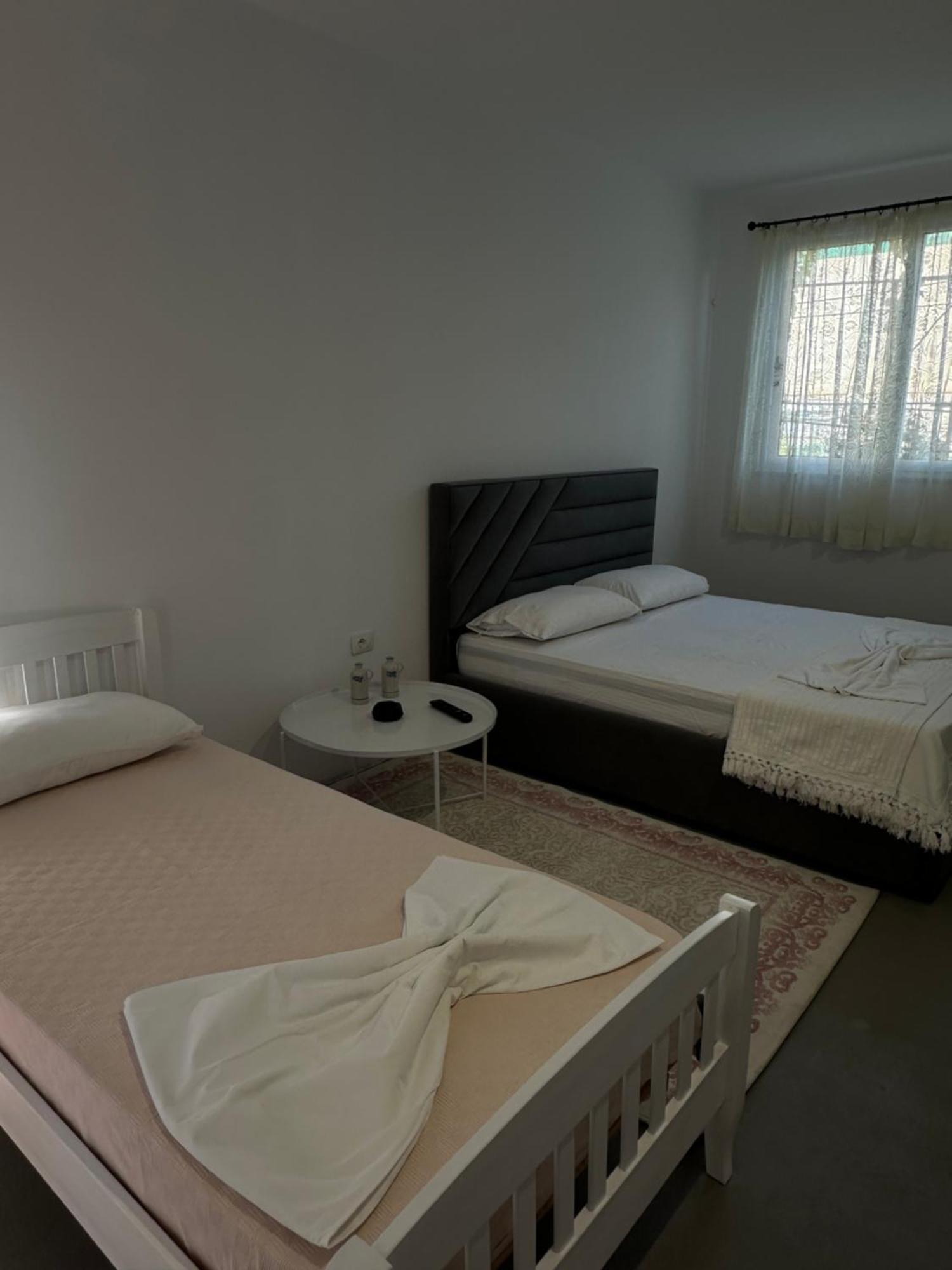 Sunny Rentals Vlorë エクステリア 写真