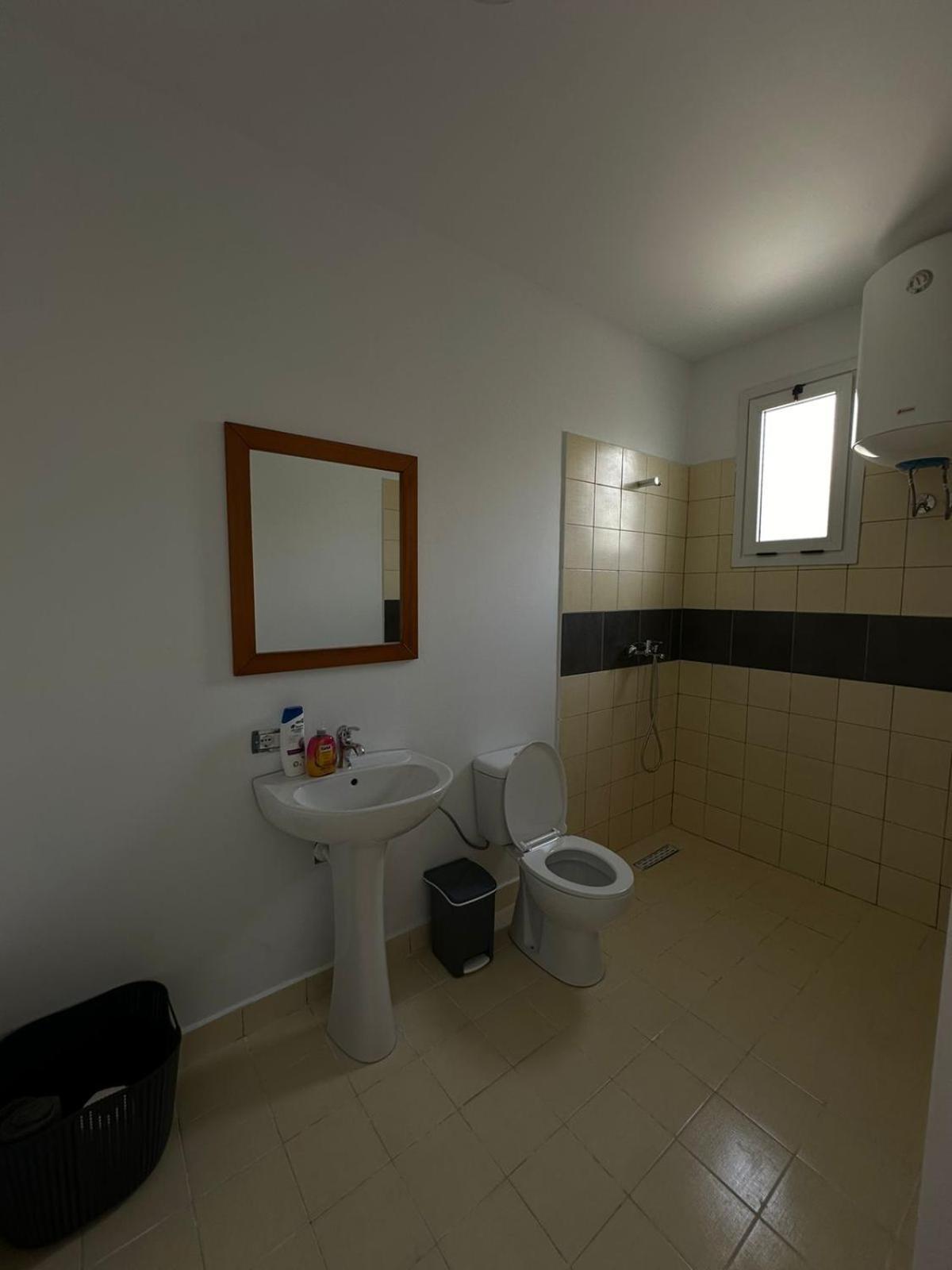 Sunny Rentals Vlorë エクステリア 写真