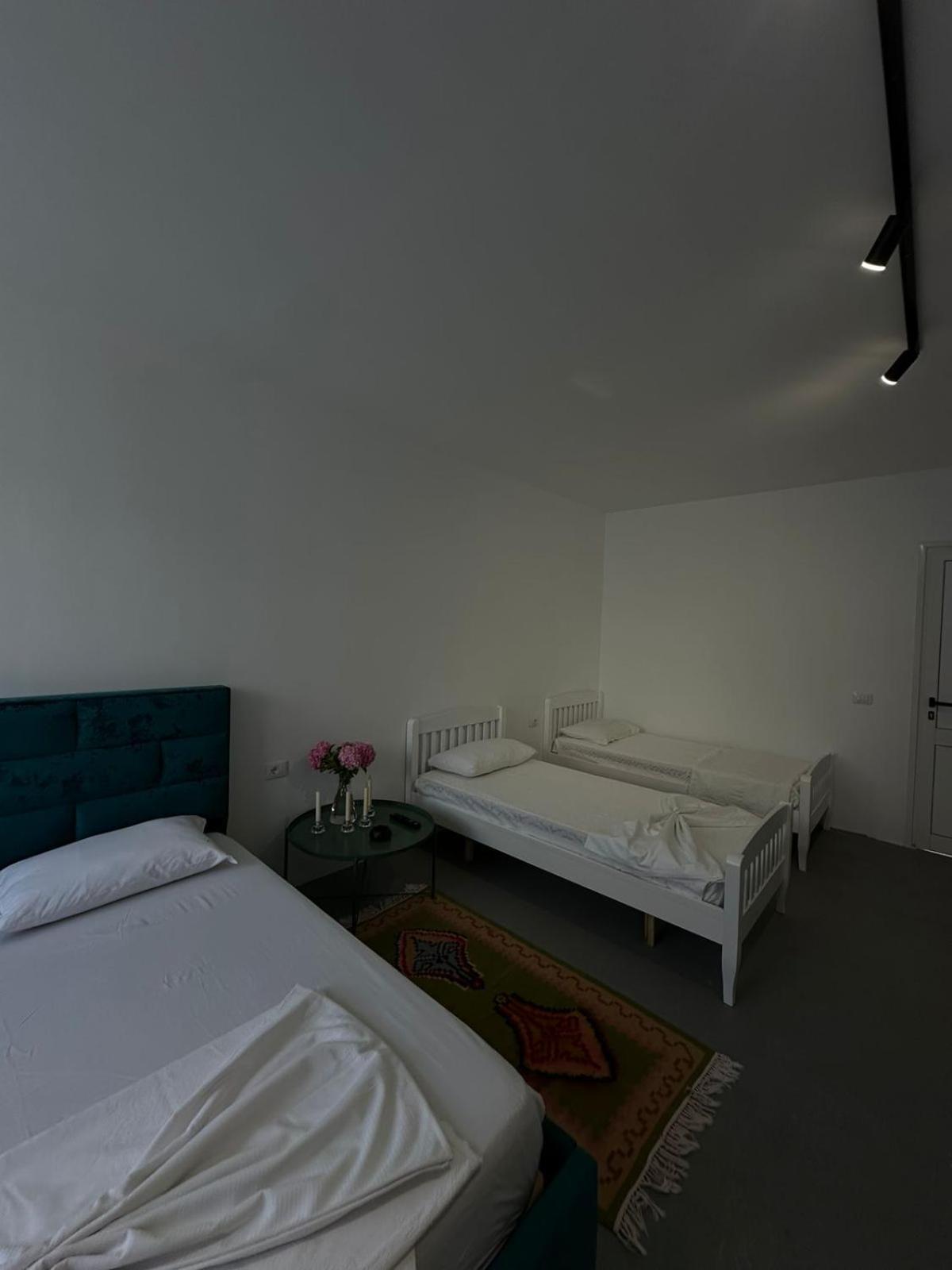 Sunny Rentals Vlorë エクステリア 写真